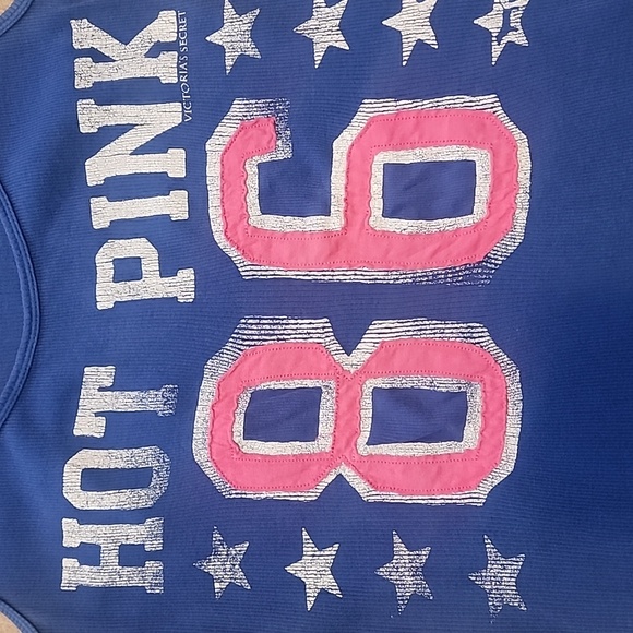 Rare Tank Pink VS Hot Hot Pink Collection With Graphic. Size: M - Picture 3 of 8